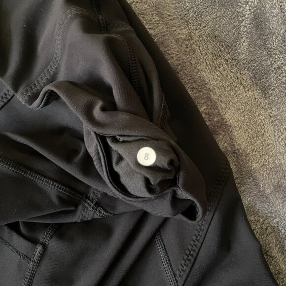lululemon All The Right Places *OLD VERSION* Pockets Black, 8, 23" Crop Length - Picture 6 of 10